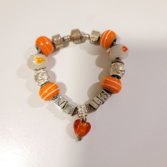 University of Tennessee Vols charm bracelet. 7" - Picture 7 of 8